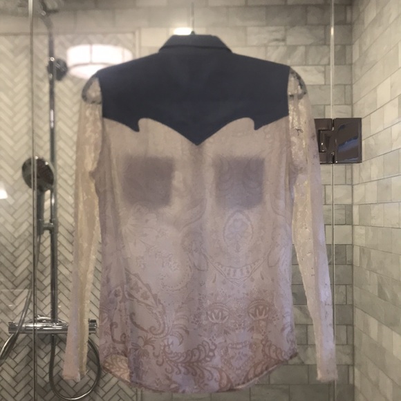 EUC Desigual blouse. - Picture 5 of 5